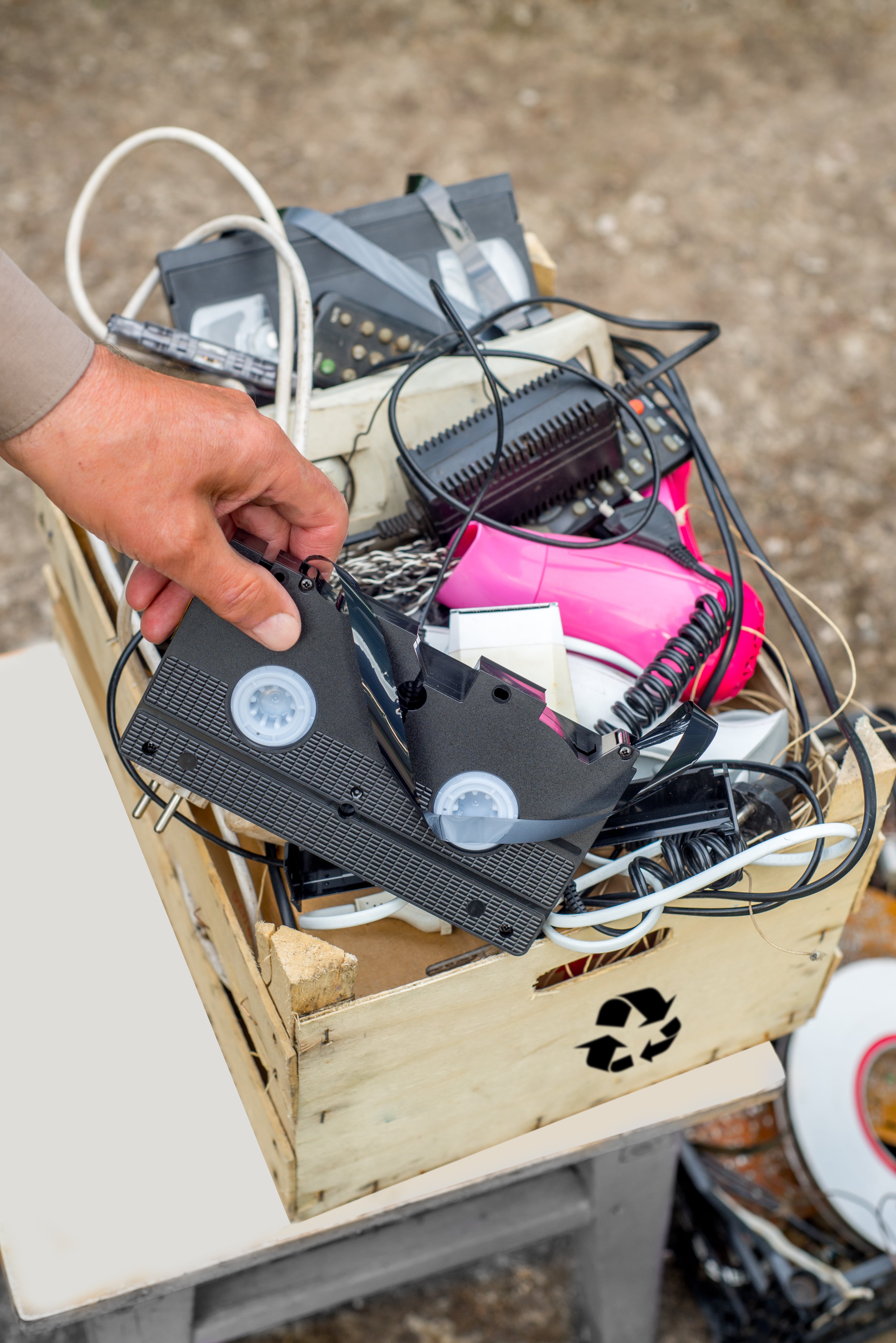 E-waste-recycling-in-kolkata